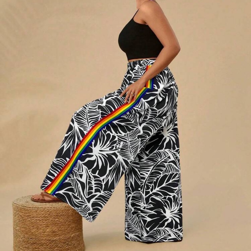 Stylish Black and White Wide-Leg Pants